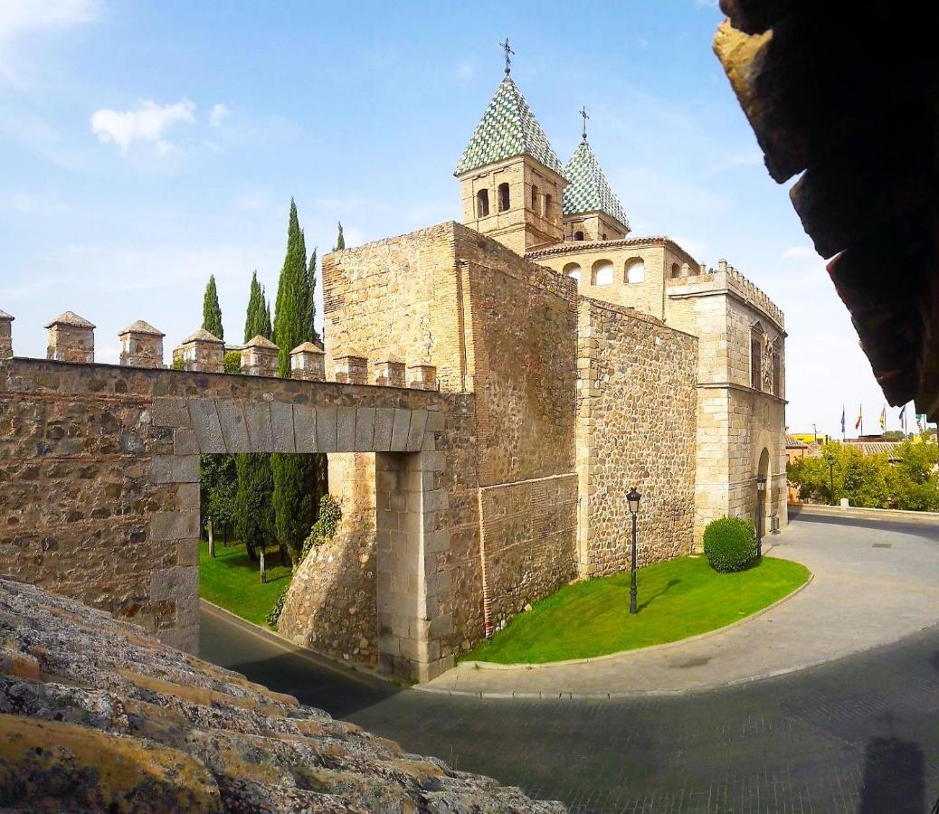 Casa De Bisagra Villa Toledo Bagian luar foto